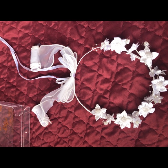 First Communion/Flower Girl Headpiece - Picture 4 of 4